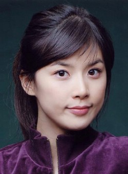 Lee Bo Young image